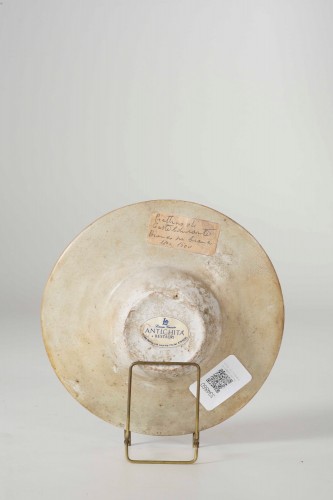 Piatto stemma Prelato 17.4.2026 - Foto 2.jpg (464.13 KiB) Osservato 169 volte Piatto stemma Prelato 17.4.2026 - Foto 2.jpg