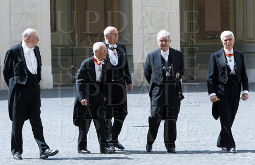 papal-gentlemen-vatican-20130704-01.jpg